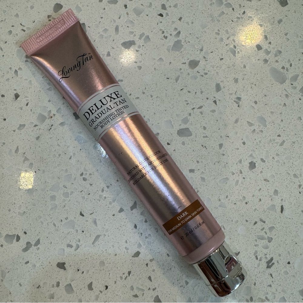 Deluxe Gradual Tan Nourishing Tinted Body Lotion- Dark 20ml/0.6 fl.oz. Brand new - Picture 13 of 14